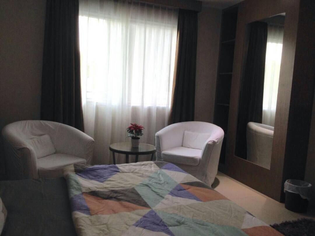 Studio Room Nagoya Mansion View Swimming Pool Exterior photo